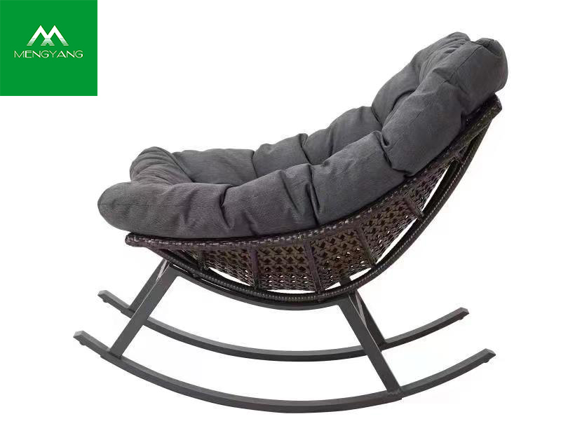 Grande chaise berçante extérieure décontractée classique confortable